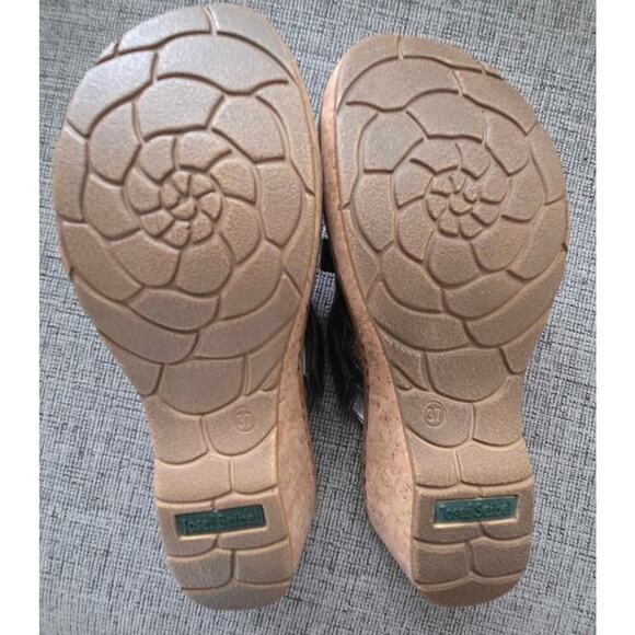 JOSEF SEIBEL Metalic Sheen Leather Sandal - Picture 3 of 4